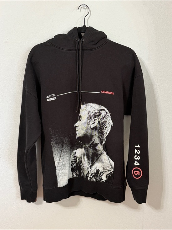 Justin Bieber Tops - Justin Bieber Changes Hoodie Men’s Size Small Black H&M Sweatshirt